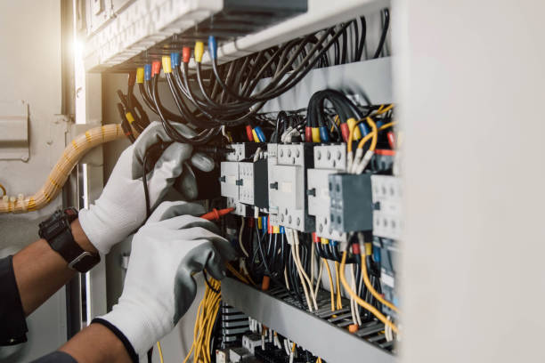 Best Electrical Contractors for Businesses  in South Beloit, IL